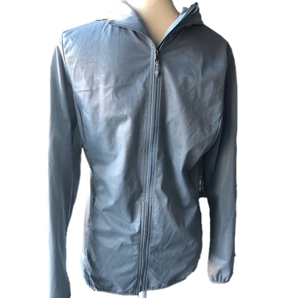 Mens Crane lightweight gray running jacket sz 38 with reflective accent and hood